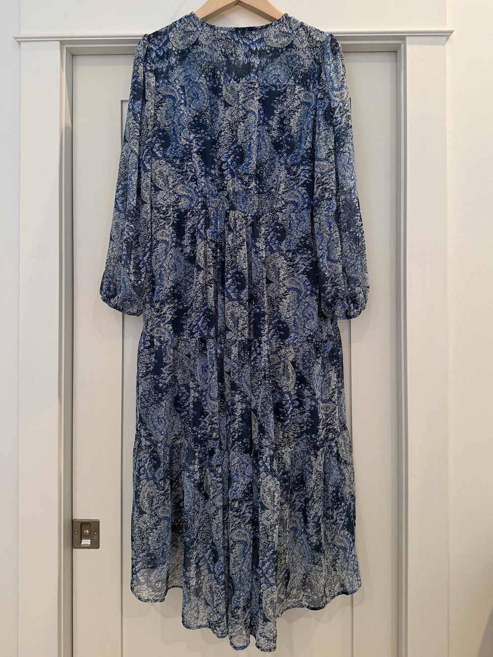Joie Printed Flowy Dress - Picture 5 of 6